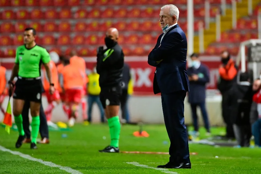 Javier Aguirre en empate ante Necaxa