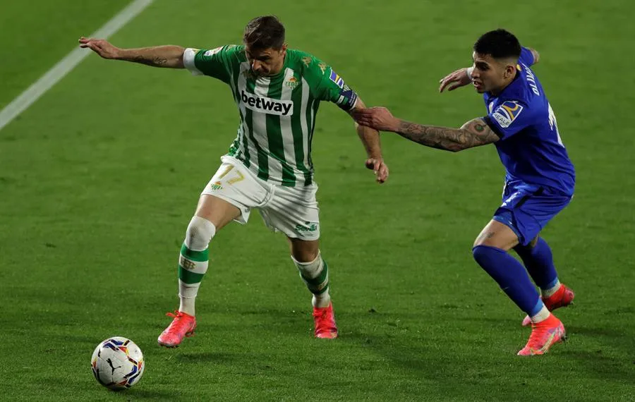Betis logró la victoria por la mínima