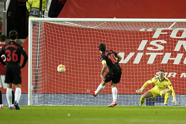 AP El penalti fallado por Mikel Oyarzabal