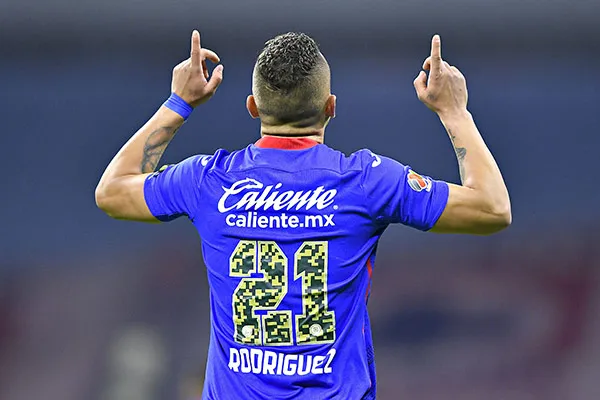 IMAGO7 El uruguayo festeja su gol Toluca