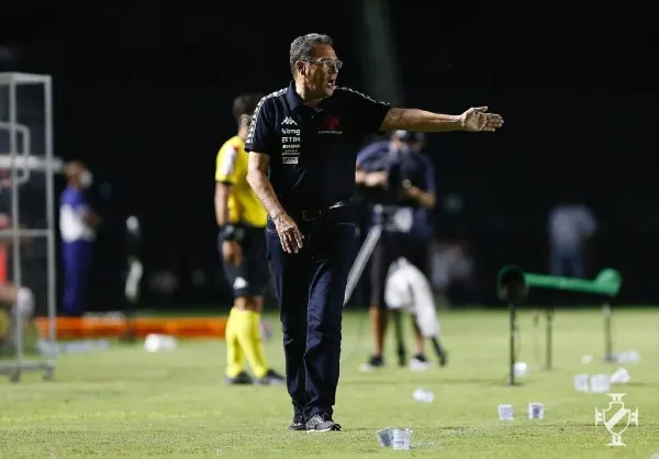 TWITTER @VascodaGama Vanderlei Luxemburgo, ex DT de Vasco da Gama, en entrenamiento