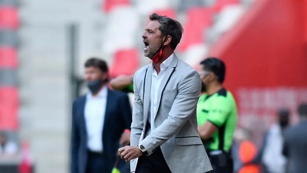 IMAGO7 Diego Cocca en partido con Atlas