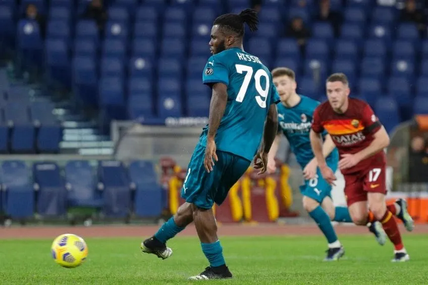 Kessie marcó desde los 11 pasos