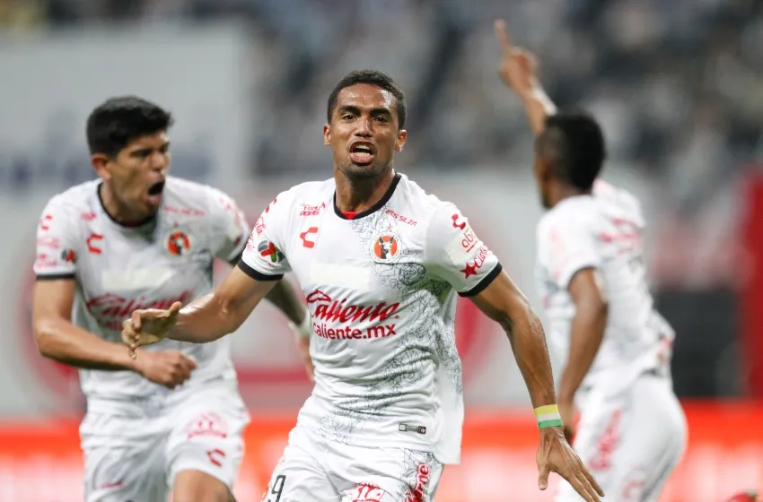 IMAGO7 Mauro Manotas tras anotar el gol a favor de Xolos