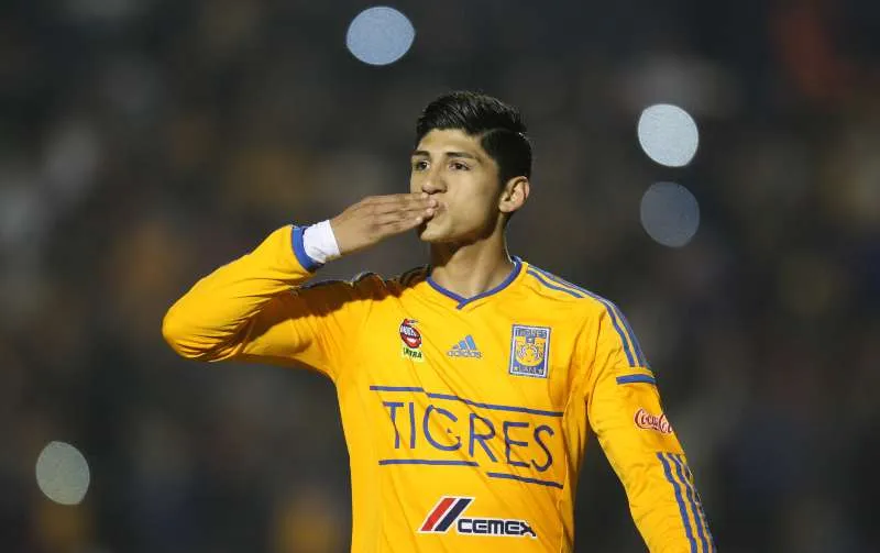 IMAGO7 Alan Pulido en partido con Tigres