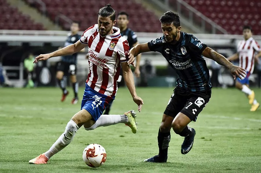 Chivas y Querétaro se verán las caras en el Estadio La Corregidora