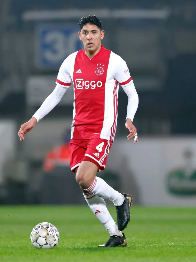 TWITTER @AFCAJAX Edson Álvarez en victoria vs Heerenveen