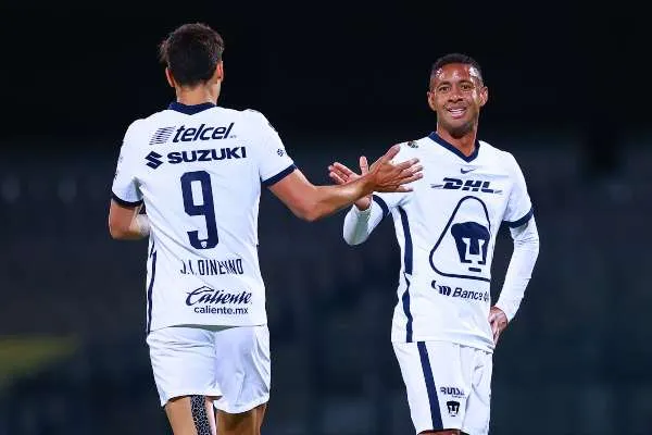 IMAGO7 Gabriel Torres en acción con Pumas