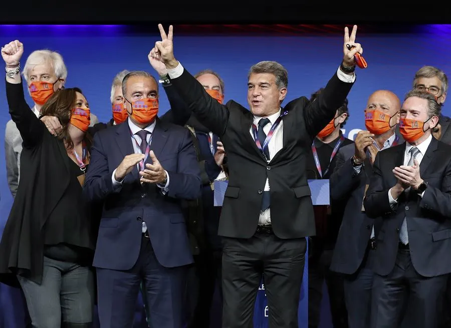 EFE El presidente del Barcelona celebrando su triunfo