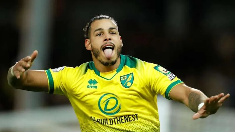 Onel Hernández en festejo de gol