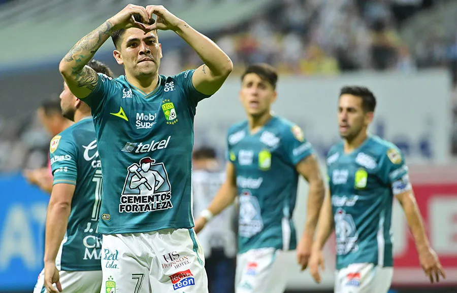 IMAGO7 Víctor Dávila abrió el marcador para el León