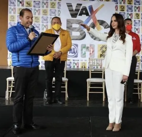 Lupita Jones rinde protesta