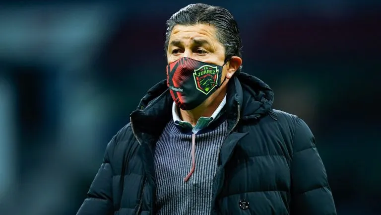 IMAGO7 Luis Fernando Tena durante un duelo de Juárez FC