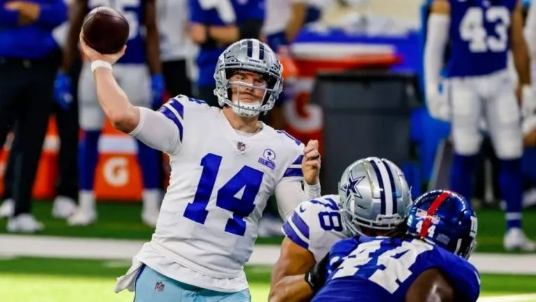 Andy Dalton en juego con Dallas