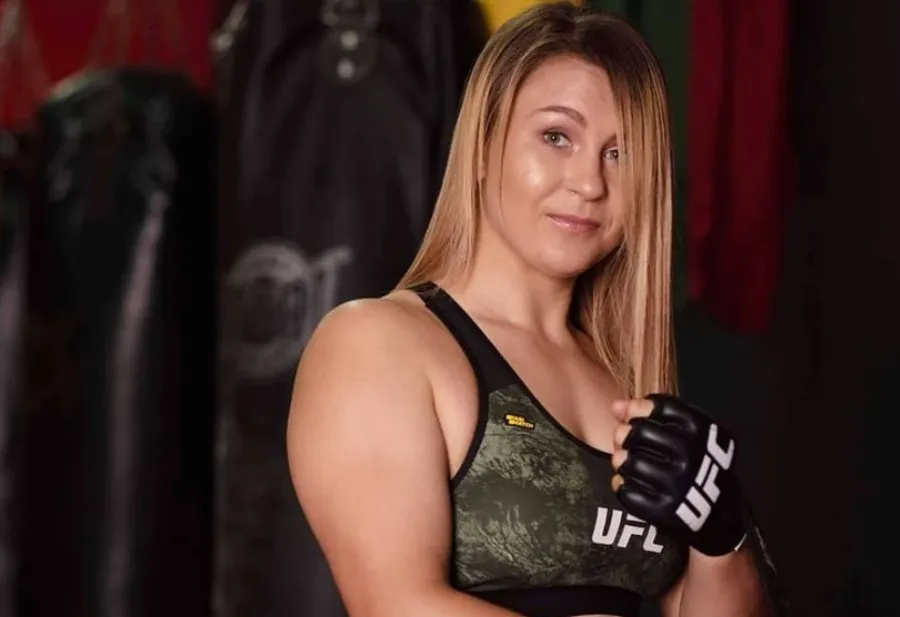 INSTAGRAM @julija.stoliarenko ulija Stoliarenko, rival de Ávila