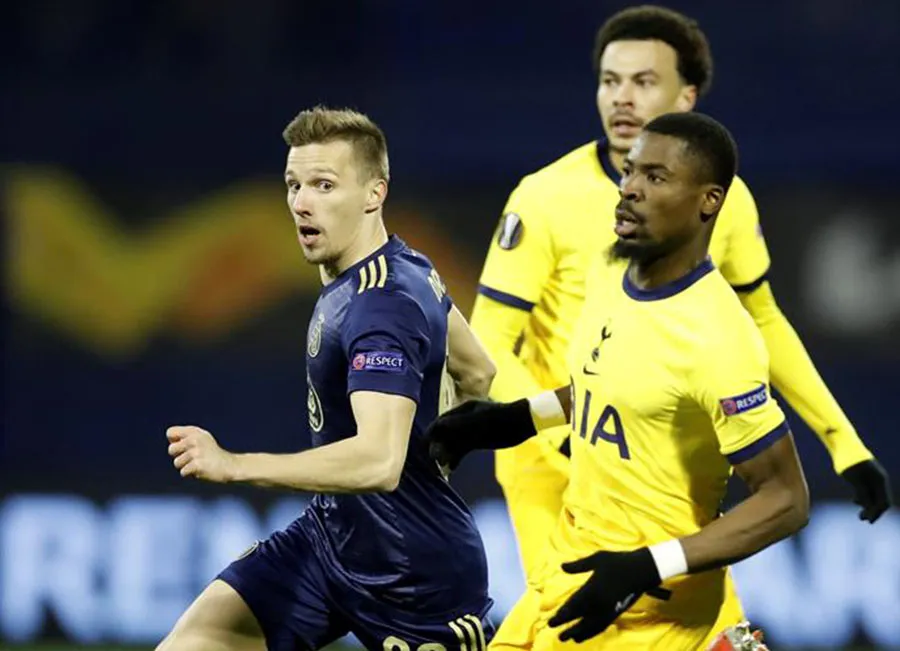 EFE Sánches en el partido ante Dinamo Zagreb