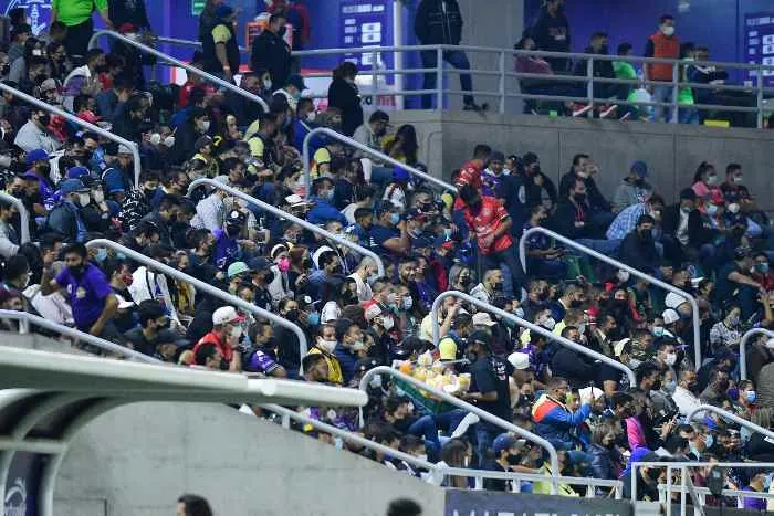 Afición de Mazatlán en el partido vs América