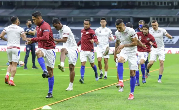 TWITTER @CruzAzul La Máquina, durante un calentamiento