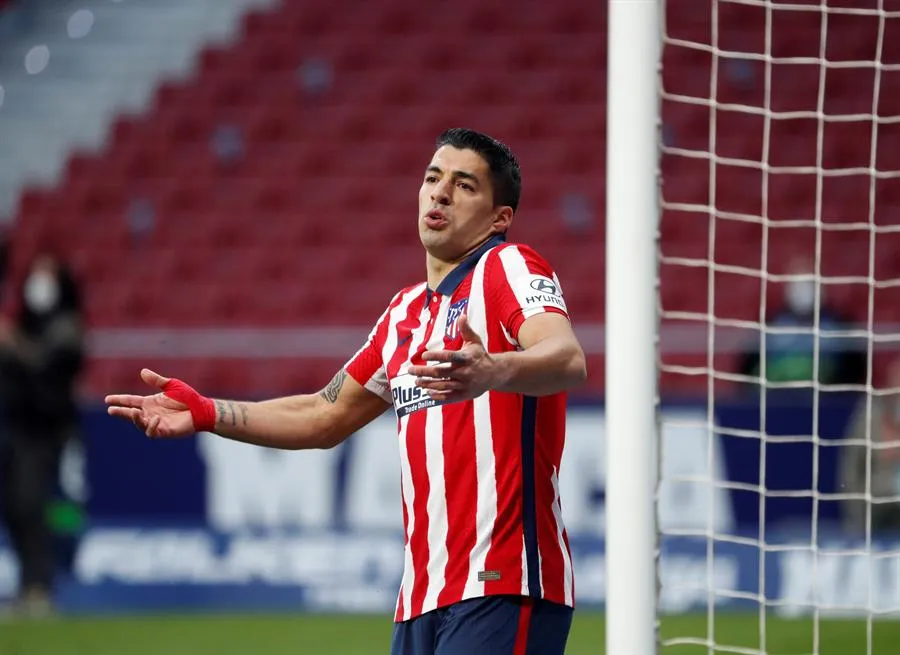 EFE Suárez marcó el gol del triunfo