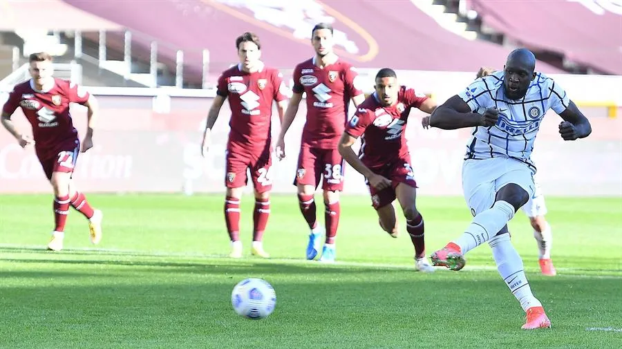 EFE Romelu Lukaku en acción con el Inter de Milan