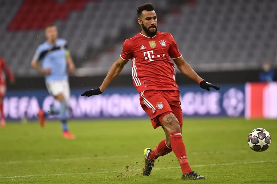 EFE Choupo-Moting en acción con Bayern Munich