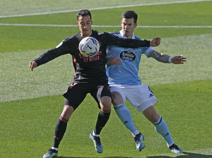 Lucas Vázquez durante un partido con el Real Madrid