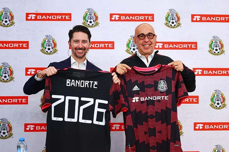 IMAGO7 Yon de Luisa, en la presentación de Banorte como patrocinador