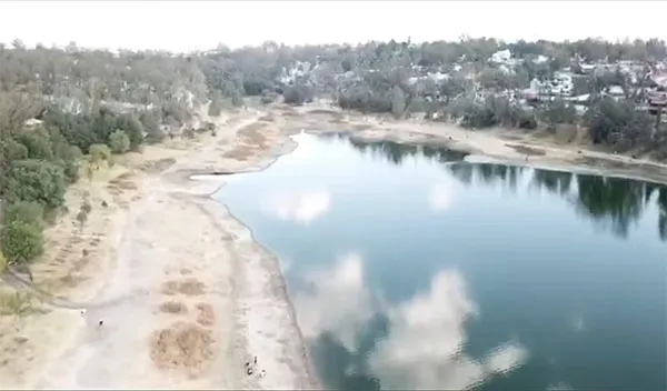 ESPECIAL Los vecinos han tratado de salvar a estos lagos