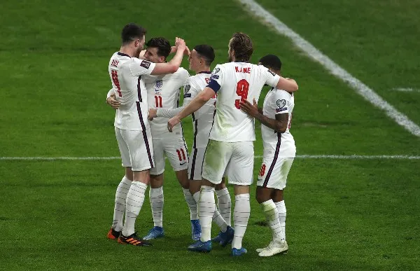 TWITTER @England Seleccionados ingleses celebran anotación