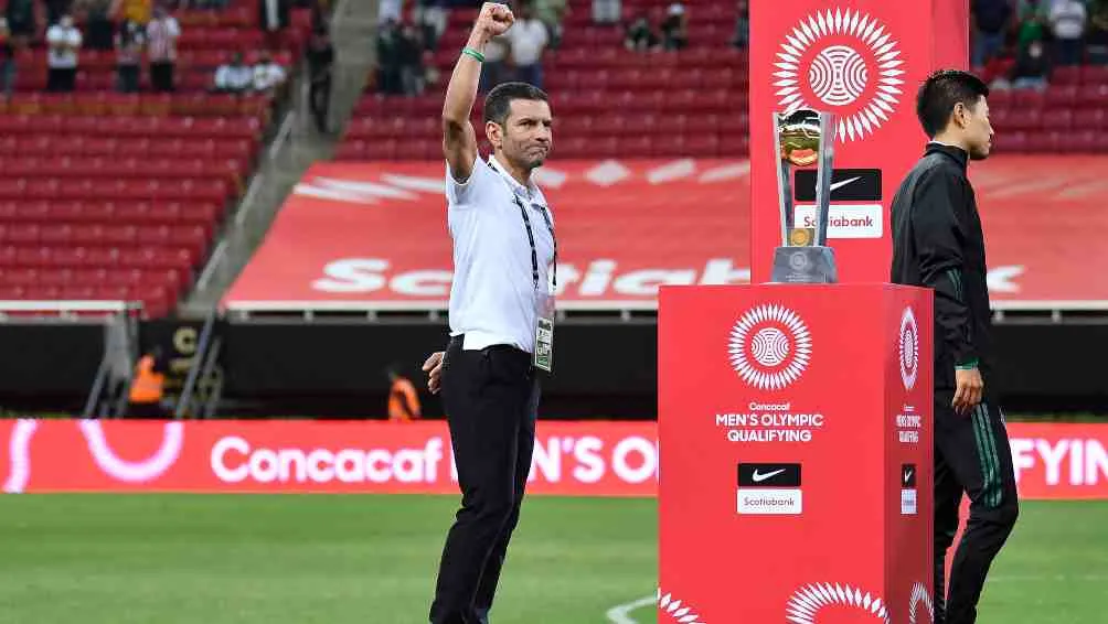 IMAGO7 Jaime Lozano como campeón del Preolímpico