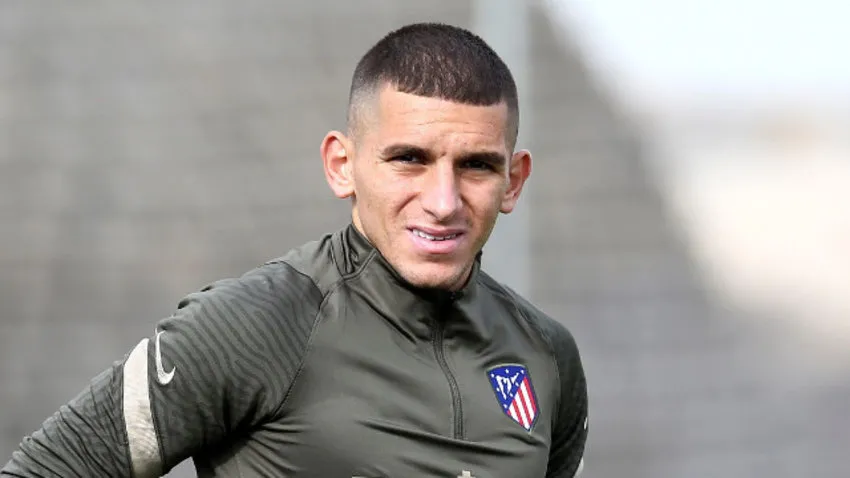 Lucas Torreira durante un entrenamiento con el Atlético