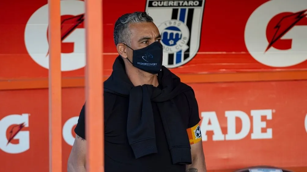 Pity Altamirano en el partido vs Tigres