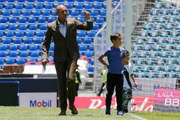 IMAGO7 José Luis Sánchez Solá como estratega del Puebla