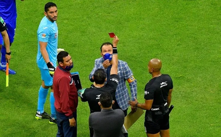 Reynoso fue expulsado