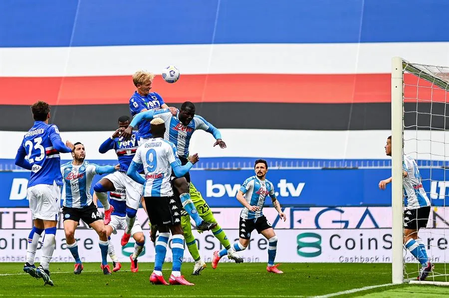 EFE Napoli venció a Sampdoria