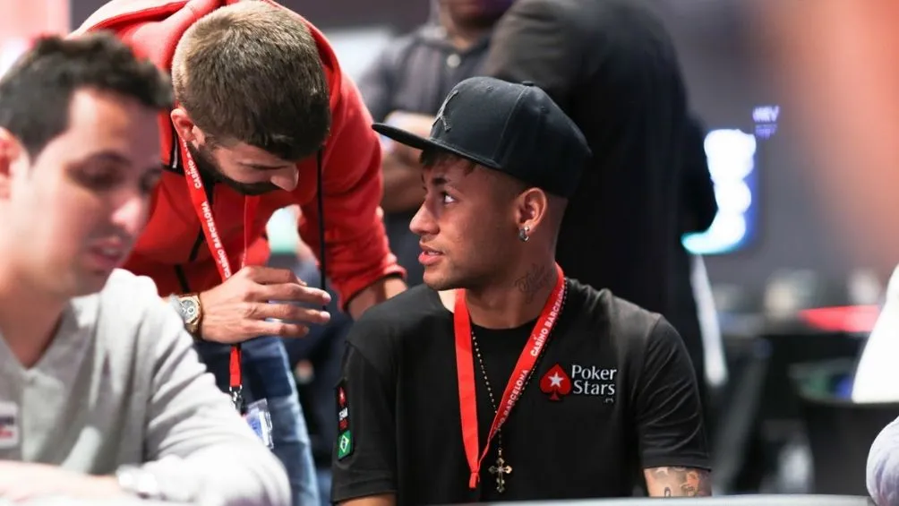 PokerStarts Neymar con Piqué en un torneo de póker