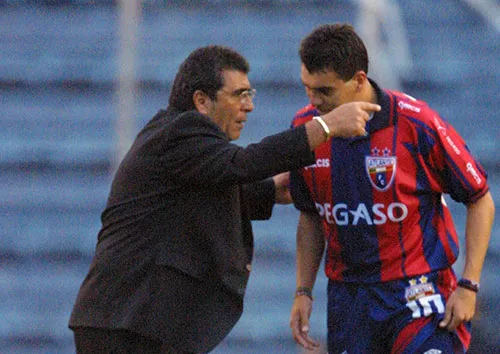 MEXSPORT Carlos Reinoso en su paso por los Potros de Hierro