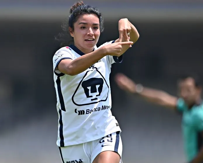 IMAGO7 Marlyn Campa festeja una anotación