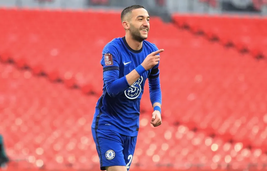 AP Ziyech tras anotar el único gol del Chelsea