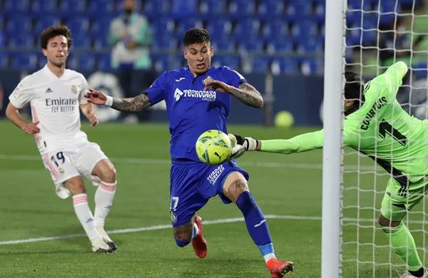 EFE Courtois salvó al Madrid