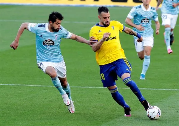 Araujo en el partido con el Celta