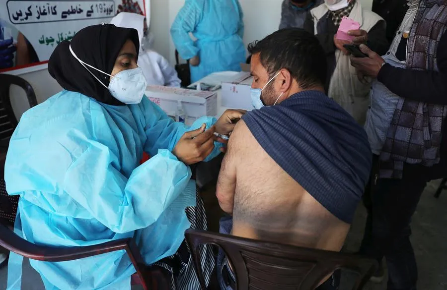 EFE Vacunación contra Covid-19 en India