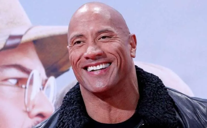 AP The Rock en presentación
