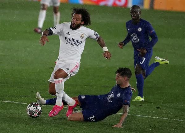 EFE Marcelo en acción ante el Chelsea