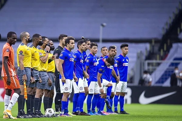 Jugadores de Cruz Azul previo al partido ante Arcahaie FC