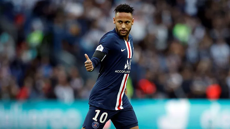 EFE Neymar durante un duelo con el PSG