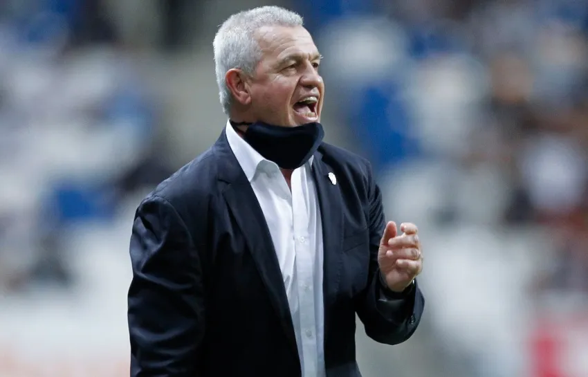 IMAGO7 Javier Aguirre durante el partido entre Monterrey y Mazatlán FC