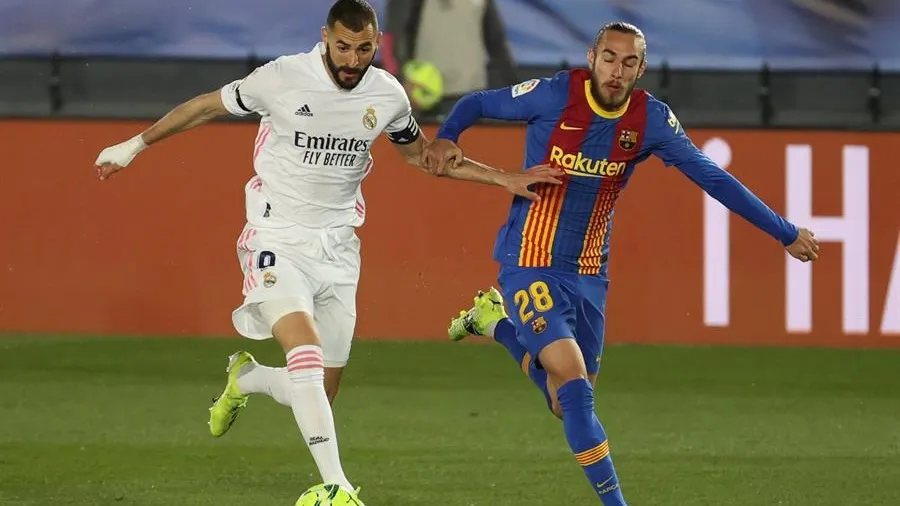 Acción en el último Cásico