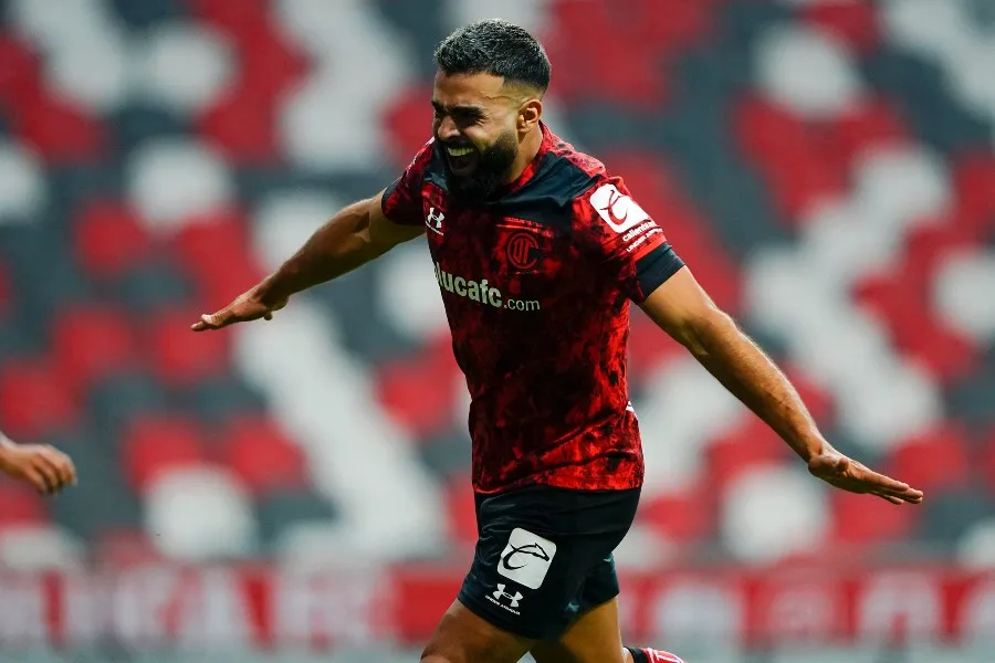 IMAGO7 Alexis Canelo terminó líder del goleo