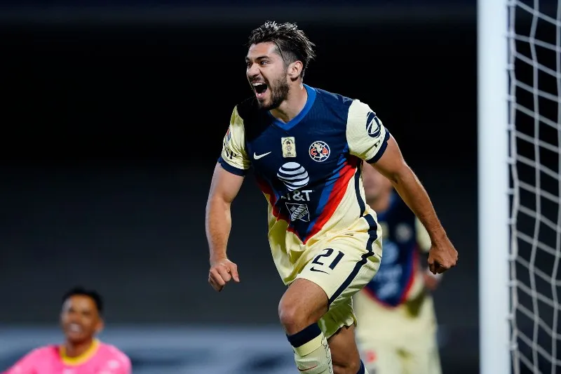 Henry Martín en festejo